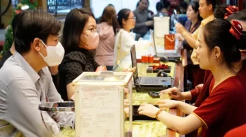 هبوط مفاجئ.. تراجع أسعار الذهب عالميًا بمقدار 425 دولارًا للأونصة الواحدة